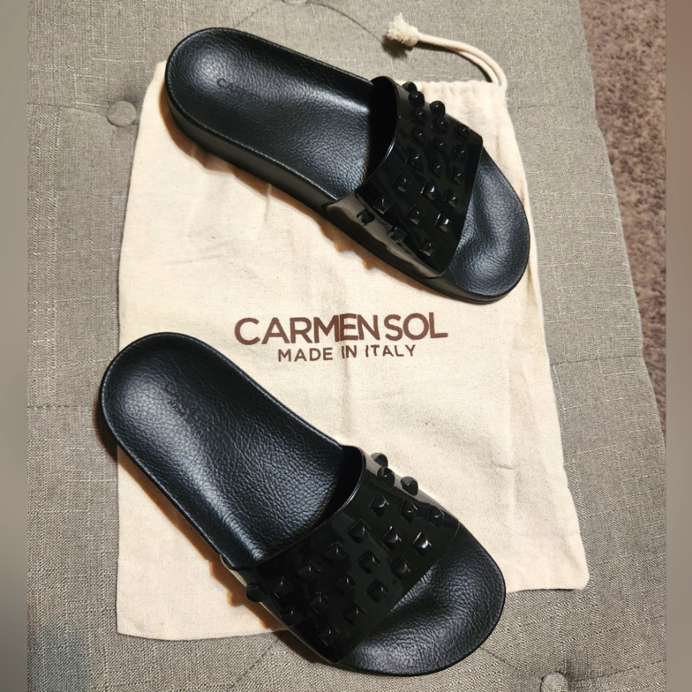 Carmen Sol Slides